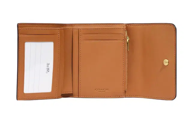 COACH Trifold Wallet 11