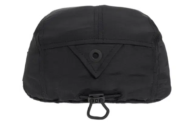 White Mountaineering