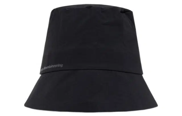 White Mountaineering
