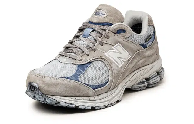 New Balance NB 2002R Gore-tex