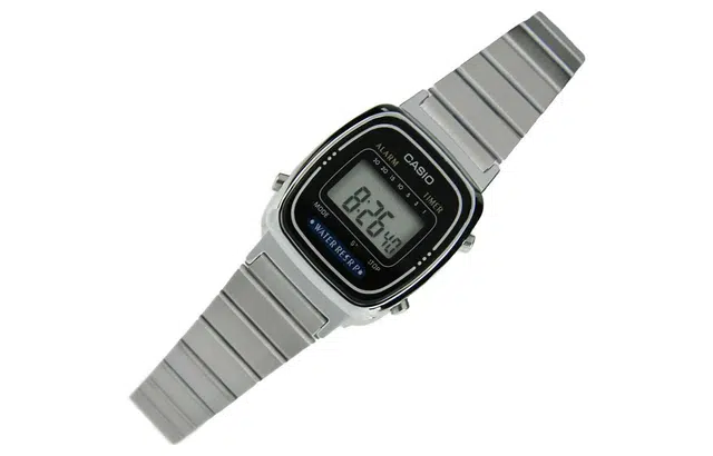 CASIO YOUTH 30.3*24.6mm LA670WA-1D