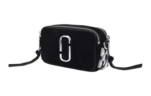 MARC JACOBS Snapshot