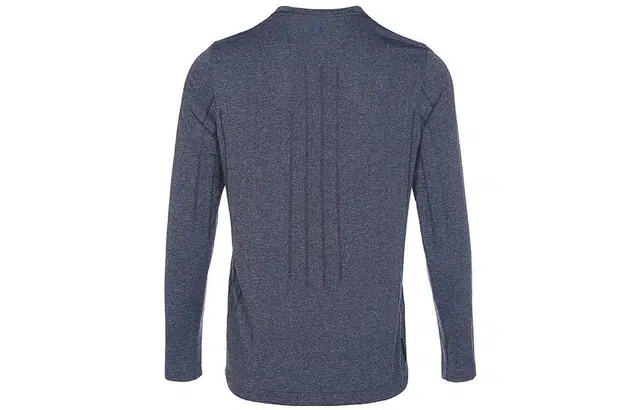 Under Armour T