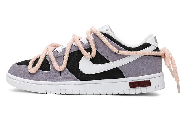 Nike Dunk Low ESS "White Paisley"