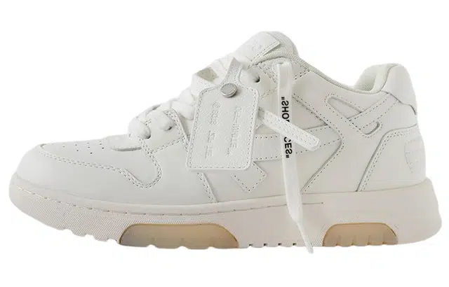 OFF-WHITE
