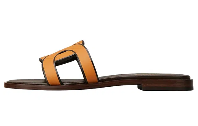 TOD'S