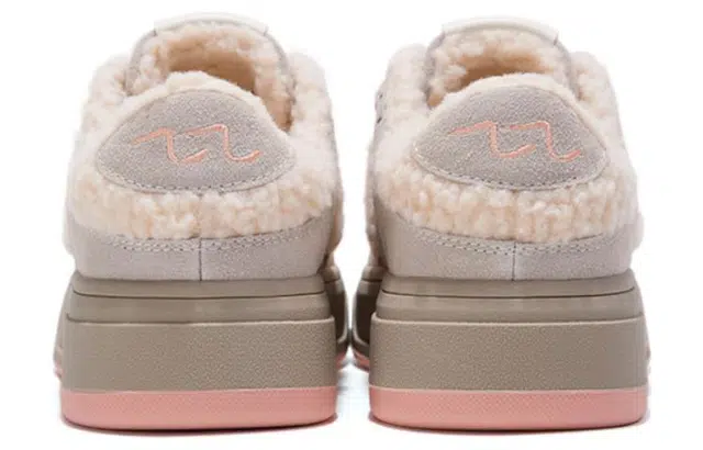 x Feiyue
