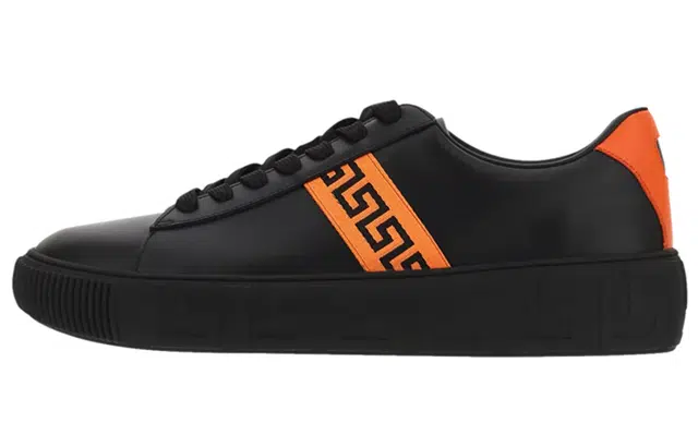 VERSACE