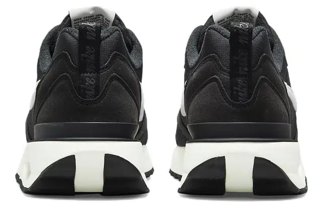 Nike Air Max Dawn