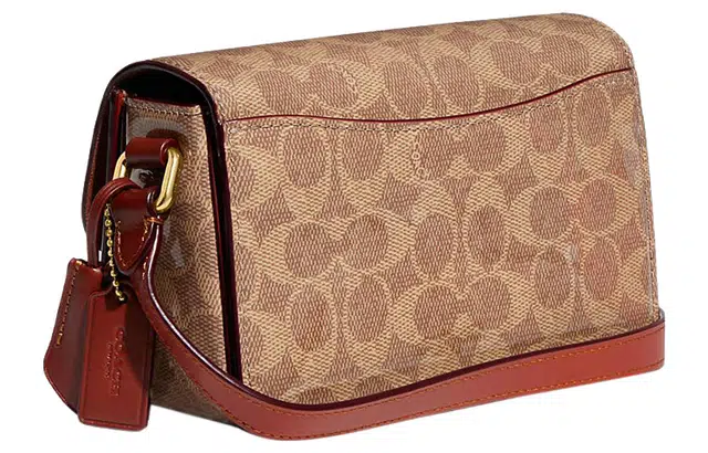COACH Studio 19