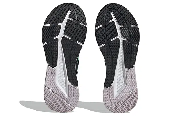 adidas Questar