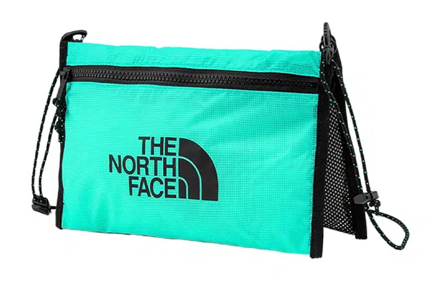 THE NORTH FACE
