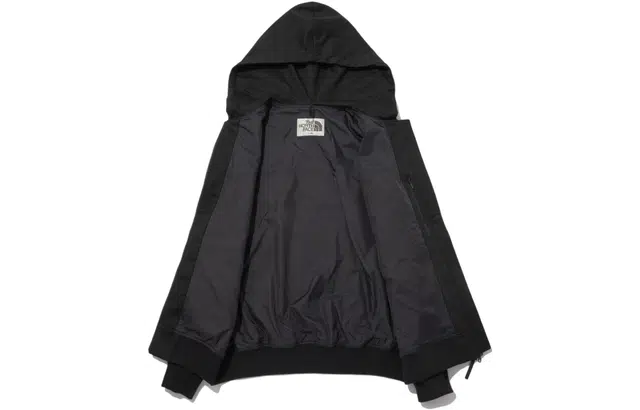 THE NORTH FACE Logo