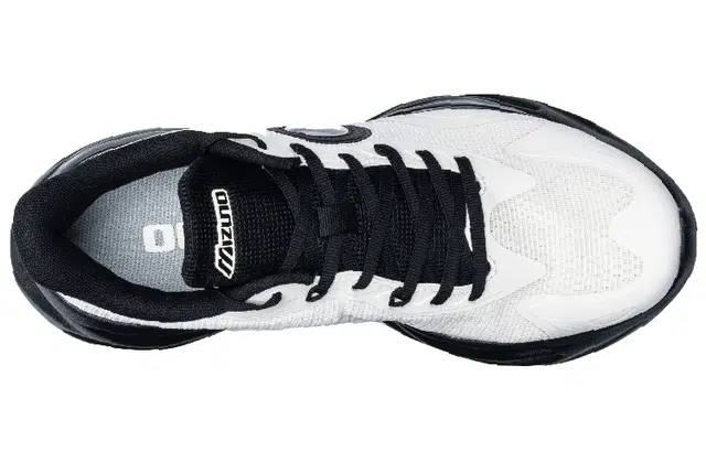 Mizuno KOI 2.0