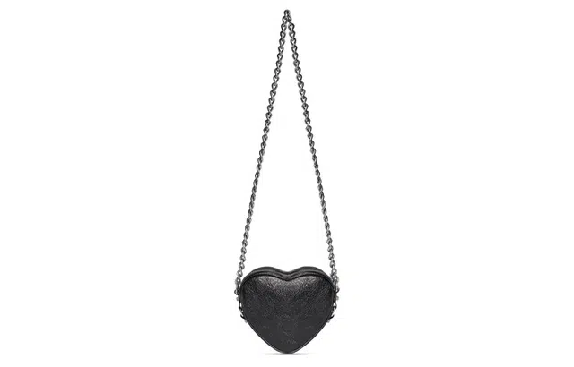 Balenciaga Le Cagole
