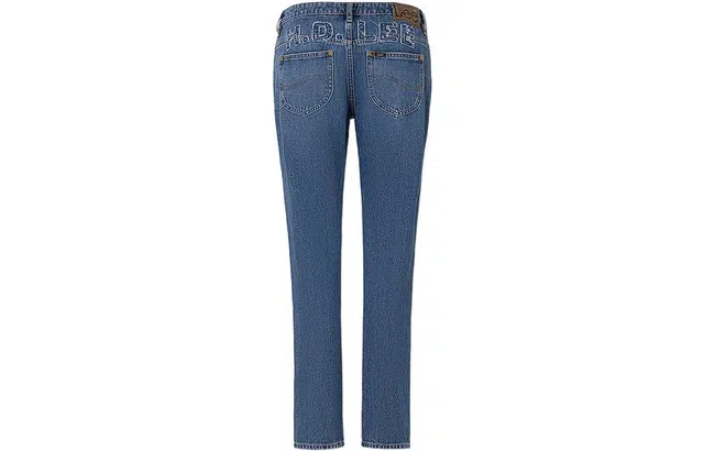 Lee FW22