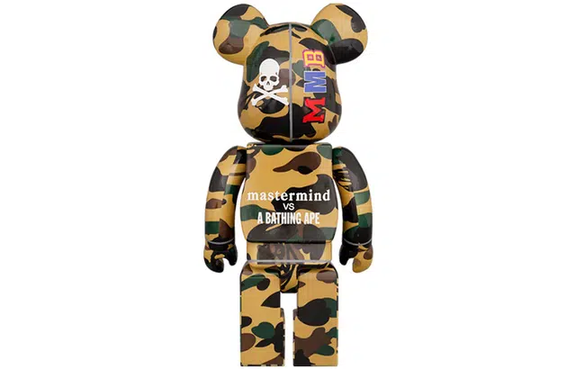 BE@RBRICK x BAPE MASTERMIND VS BAPE Yellow Camo