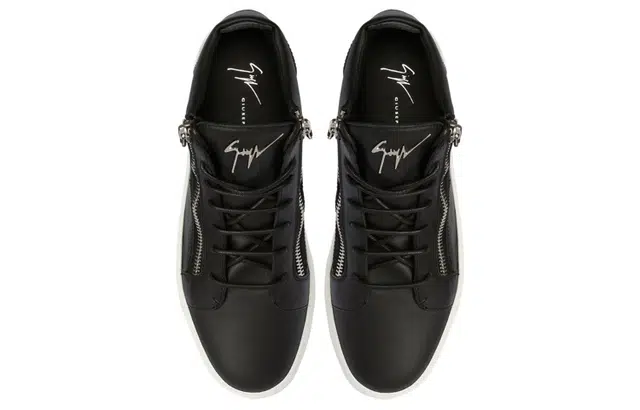 giuseppe zanottiGZ Kriss