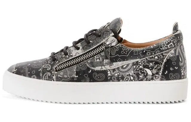 giuseppe zanottiGZ Frankie