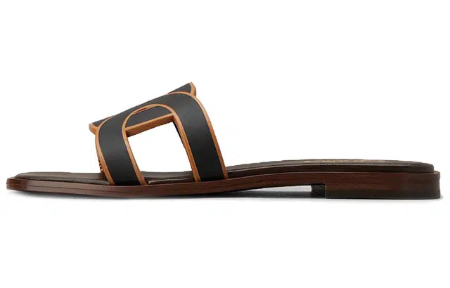 TOD'S