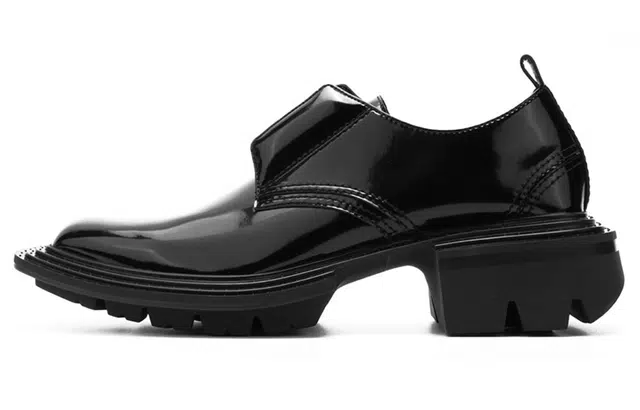 untitlab #11 Reel Derbies Black