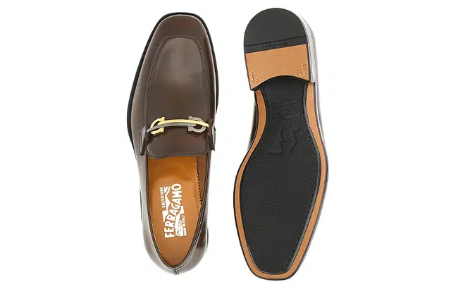 FERRAGAMO Gancini