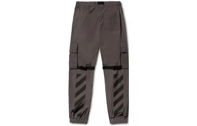 OFF-WHITE logo