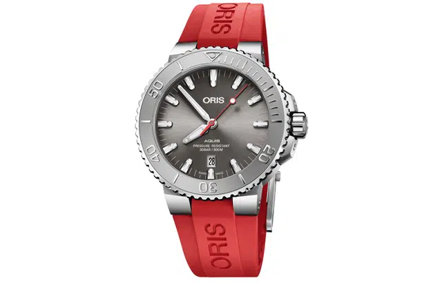 Oris 300 42mm 733.7730.4153R1