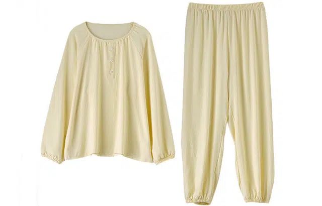 怡吾色 春季纯色套装休闲可爱圆领泡泡袖长袖睡衣糖果色套头新款  女款