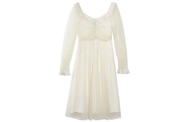 小镇姗姗 纯色蕾丝拼接长袖连衣裙 风铃杏