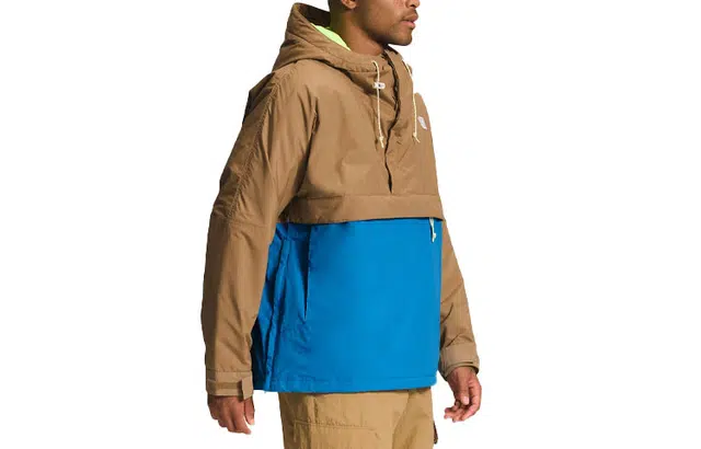 THE NORTH FACE SS23 Low-Fi Hi-Tek Logo