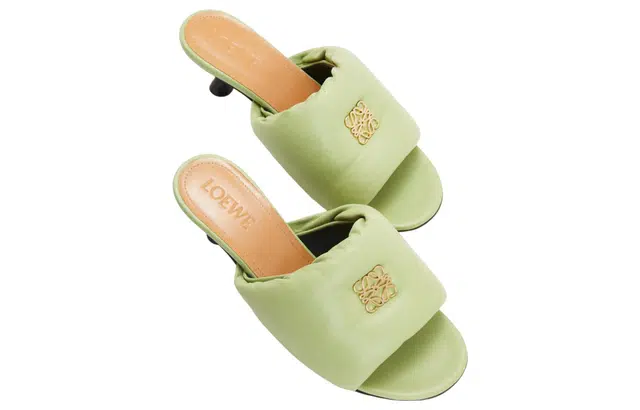 LOEWE Anagram