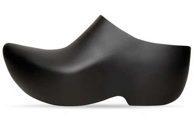Balenciaga Technoclog Black