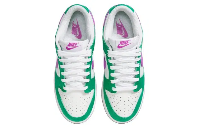 Nike Dunk Low "Stadium Green and White"