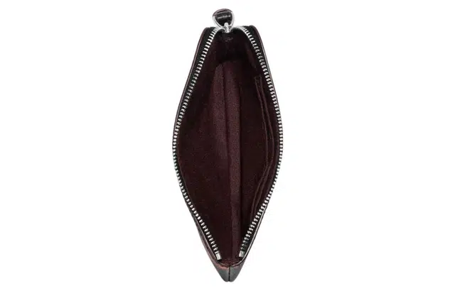 COACH Corner Zip 16