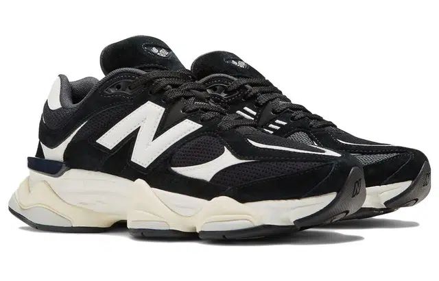 New Balance NB 9060