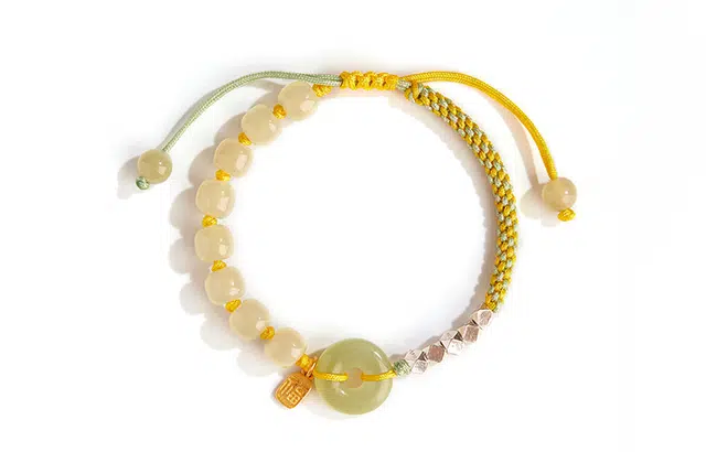 周百福珠宝 碎银几两手链 岁岁平安扣转运手链轻奢小众高级感女款手链