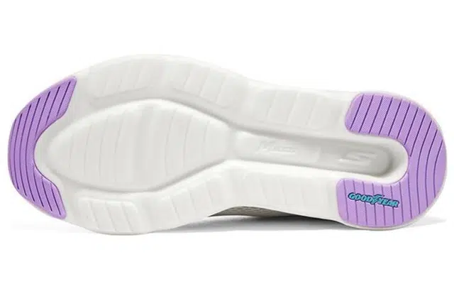Skechers GO RUN Swirl Tech