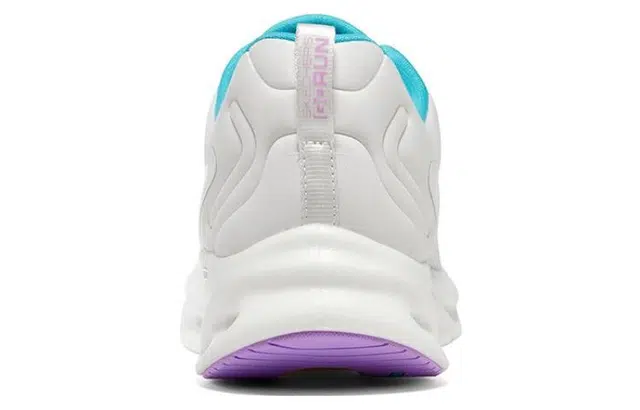 Skechers GO RUN Swirl Tech