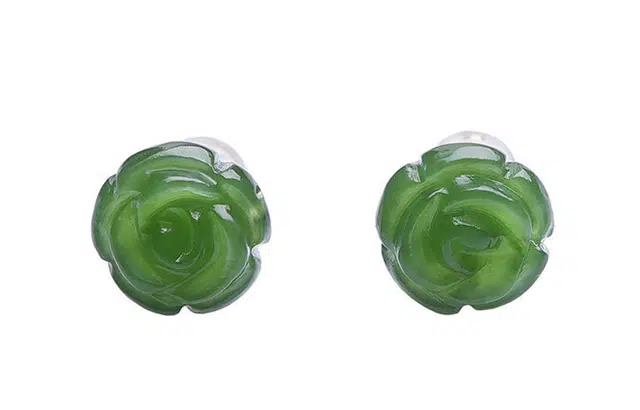 周百福珠宝 玫瑰花耳钉 淡雅复古风翠绿色清新小花朵耳钉