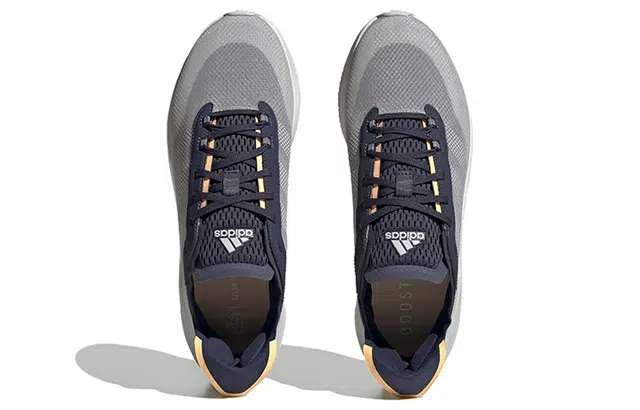 adidas Avryn