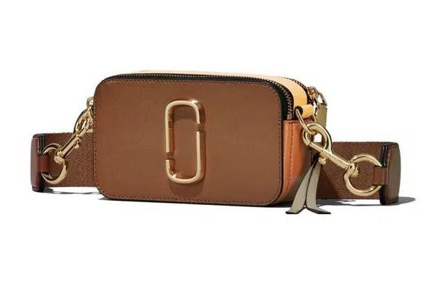 MARC JACOBS Snapshot