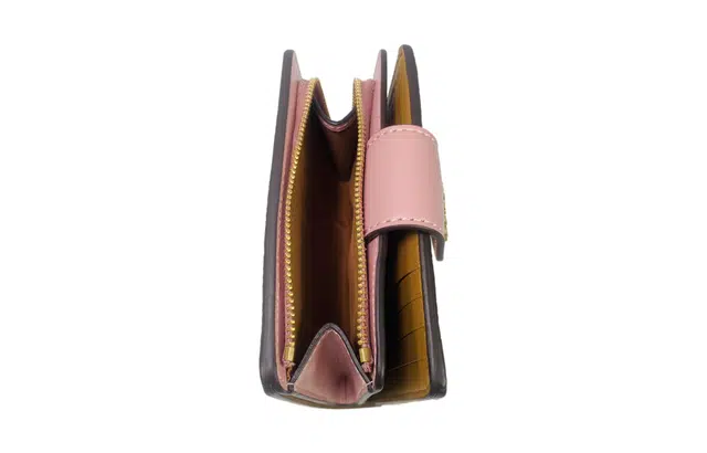 COACH Medium Wallet 13 Logo