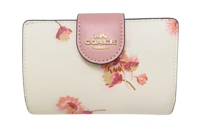 COACH Medium Wallet 13 Logo