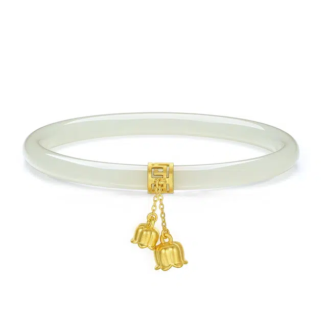 周大生 足金铃兰手镯金镶玉和田玉晴水叮当镯幸福铃兰女浅色温润和女镯子 情人节送女朋友女友礼物#礼物