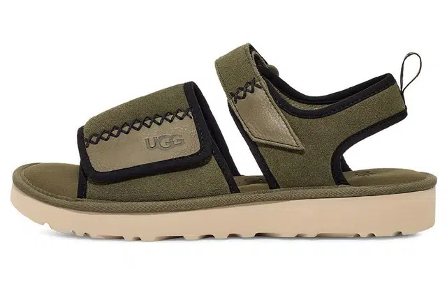 UGG Classic Sandal