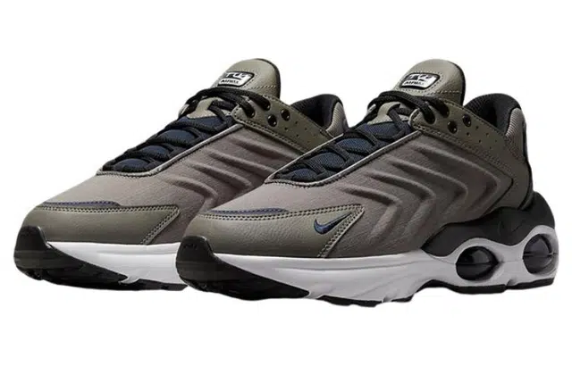 Nike Air Max TW "Dark Smoke"