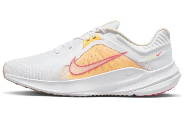 Nike Quest 5
