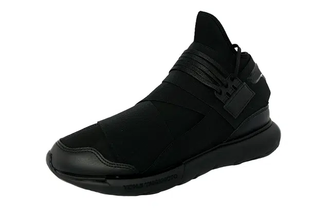 Y-3 Qasa