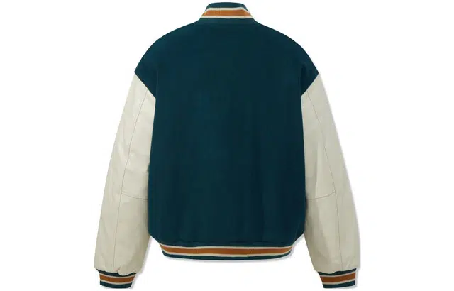 Levis SS23 Logo